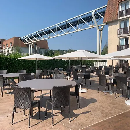 Hotel Amiraute Golf Deauville 3*