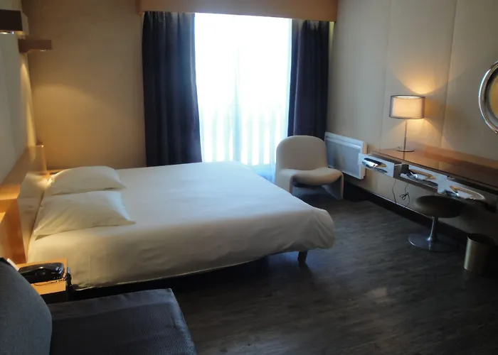 أميراوتي غولف دوفيل 3*