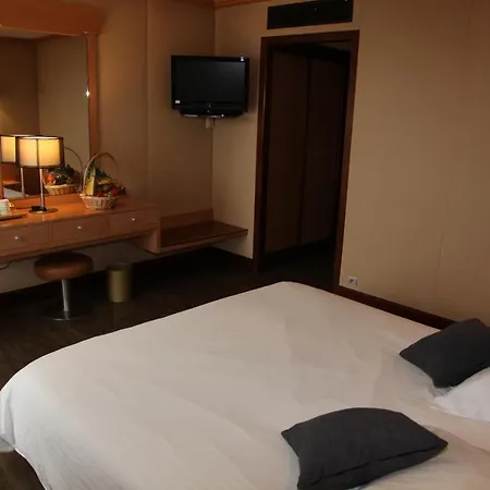 Hotel Amiraute Golf Deauville 3*