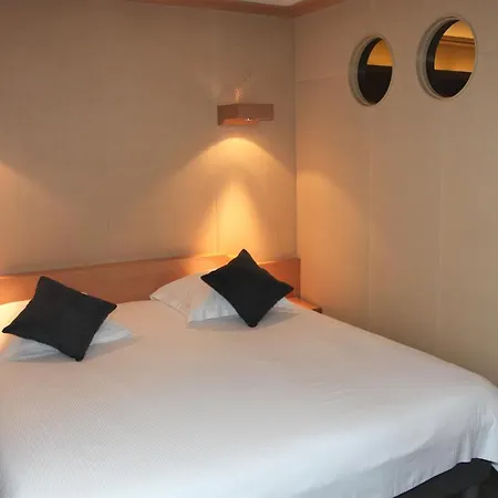 Hotel Amiraute Golf Deauville 3*
