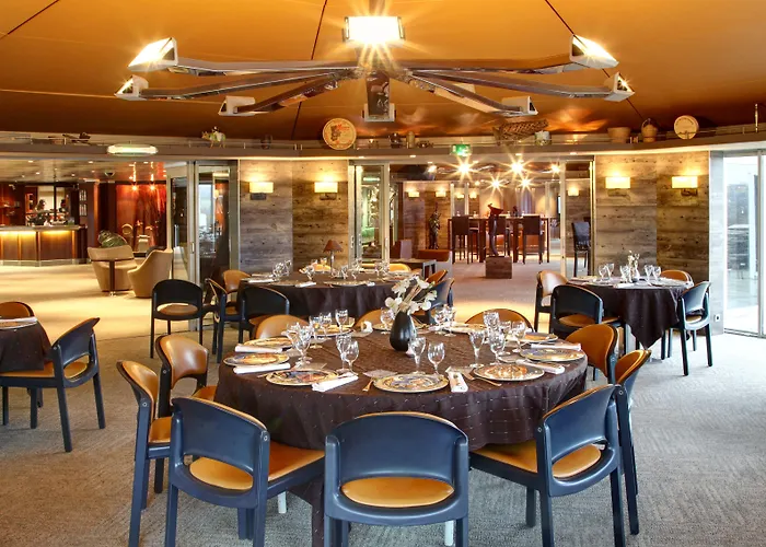 Hotel Amirauté Golf Deauville 3*