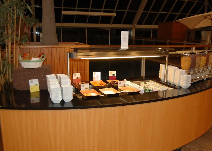 Hotel Amirauté Golf Deauville 3*